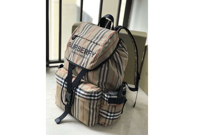 ������ ����  LU6523