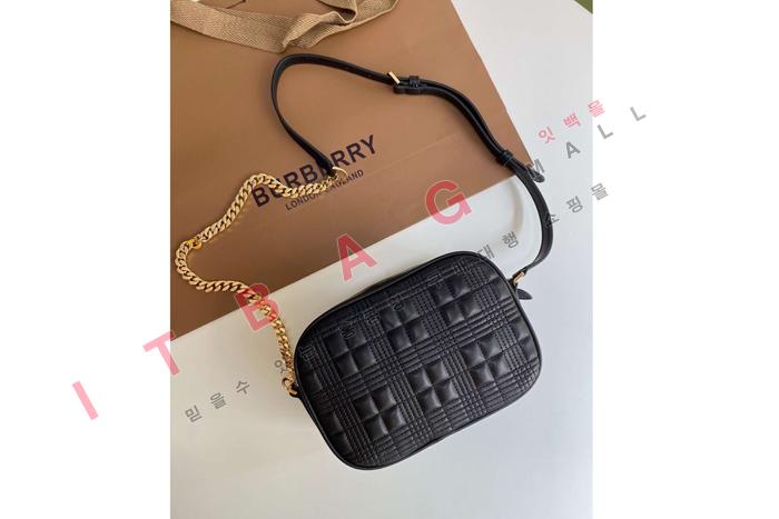 ������ YK8781