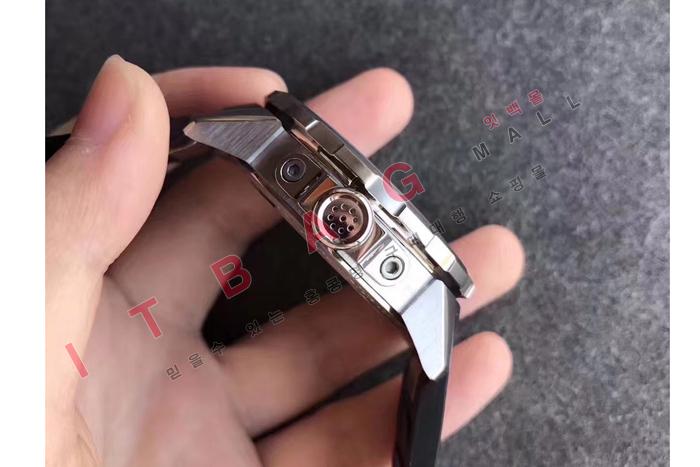 IWC �����ƽ ����������        23054