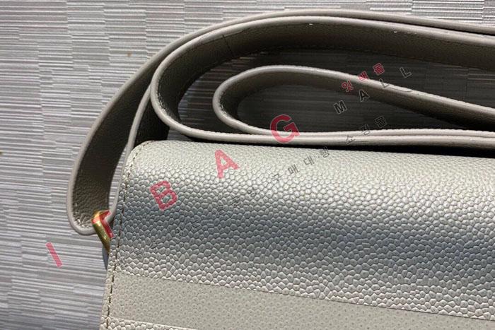 �� ���� ���� ũ�ν�  ��  TW9823
