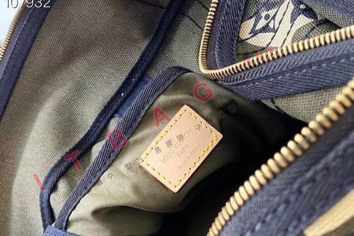 ���̺��� �ö��� Ʈ������ M95783  