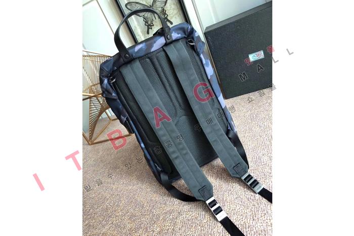 ����� �и��͸� �ΰ� �� �� 2VG0135 