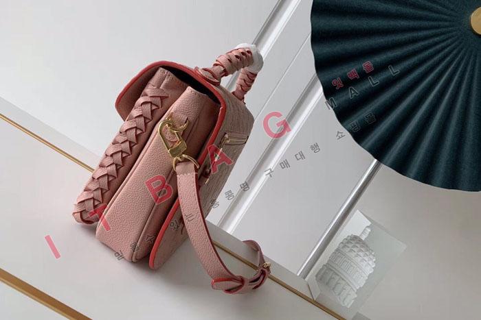 ���̺��� ����Ʈ��Ƽ�� ũ�ν� ��  M53940-2  