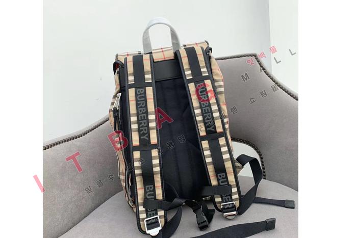������   ����   LU8025