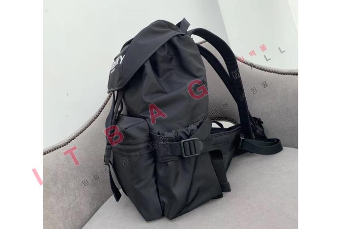 ������ ����   LU8026