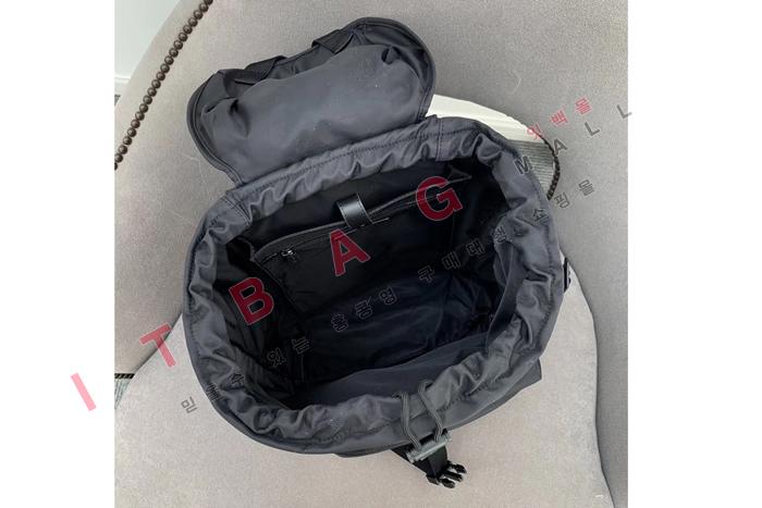 ������ ����   LU8026