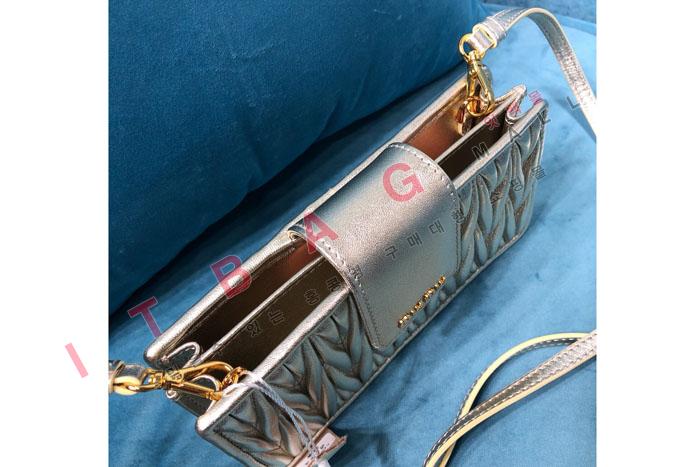 �̿�̿� ���׶� �̴� ��� �� 5BH042-4  