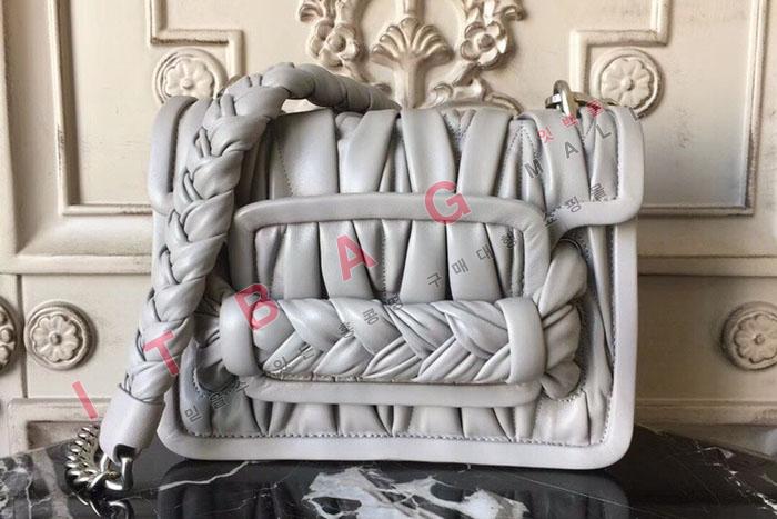 �̿�̿� ���׶� Ʈ�� ��� �� 5BD049-2  
