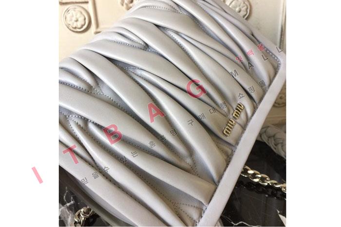 �̿�̿� ���׶� Ʈ�� ��� �� 5BD049-2  