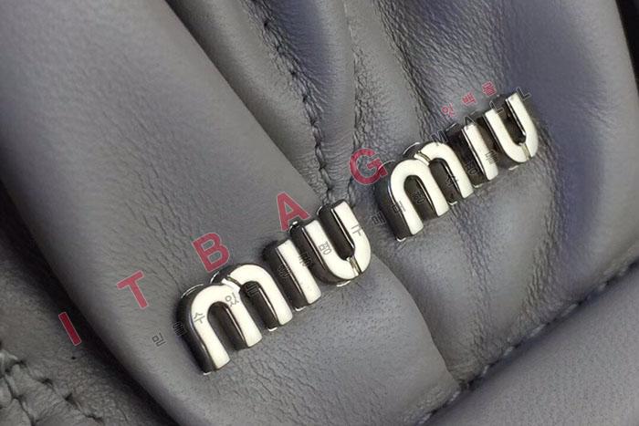 �̿�̿� ���׶� Ʈ�� ��� �� 5BD049-2  