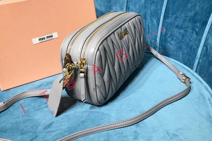 �̿�̿� ���׶� ��Ʈ��Ų ũ�ν� �� 5BH539  