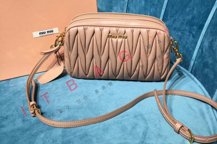 �̿�̿� ���׶� ��Ʈ��Ų ũ�ν� �� 5BH539-1  