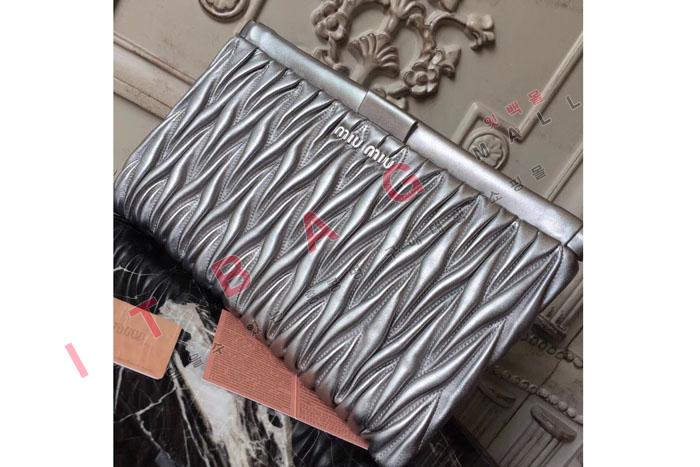 �̿�̿� ���׶� ������ Ŭ��ġ �� RP0390-2  