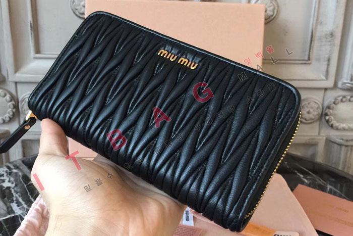  �̿�̿� ����Ŀ ���� ����  5M0506 