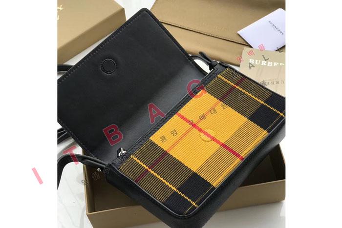������  ũ�ν� ��  BU70030  