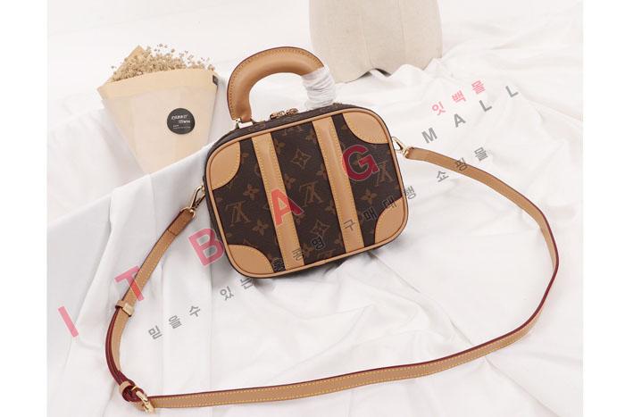 ���̺��� �̴� ������ ��� �� M44582-4 