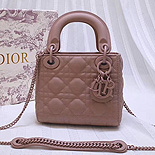 ��� ü�� �̴�  ���̵�� A8222-1