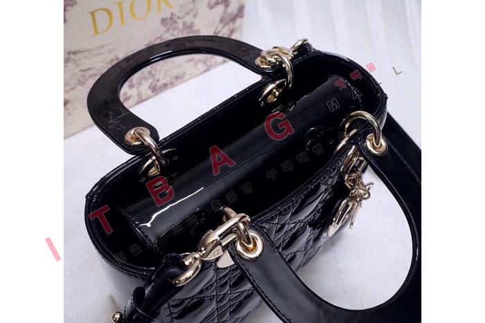 ��� ����  ���̵��  A8220-1