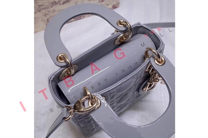 ��� ü�� �̴�  ���̵��  A8221-4
