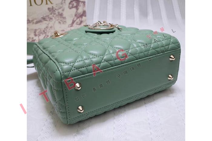 ��� ����  ���̵��   A8220-5