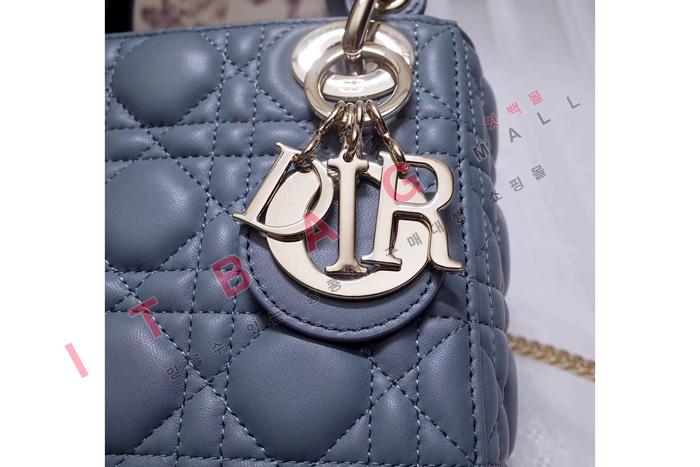��� ü�� �̴�  ���̵�� A8221-5