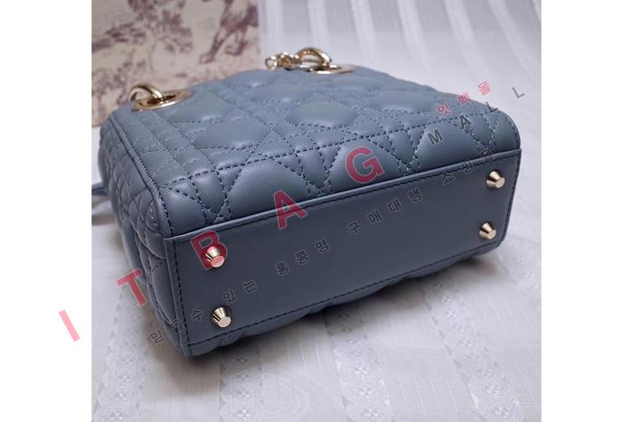 ��� ü�� �̴�  ���̵�� A8221-5