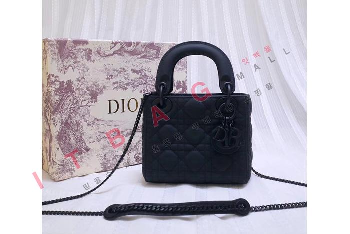 ��� ü�� �̴�  ���̵��  A8222
