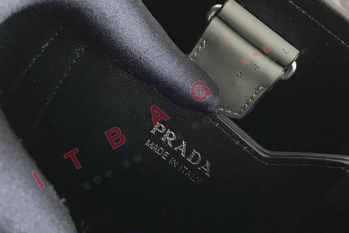����� �κ��� �� ��Ŷ�� 1BA217-1 �����̾�