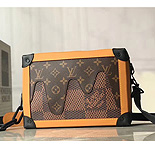 ���̺��� �ݶ� �ڽ� ��  M44427