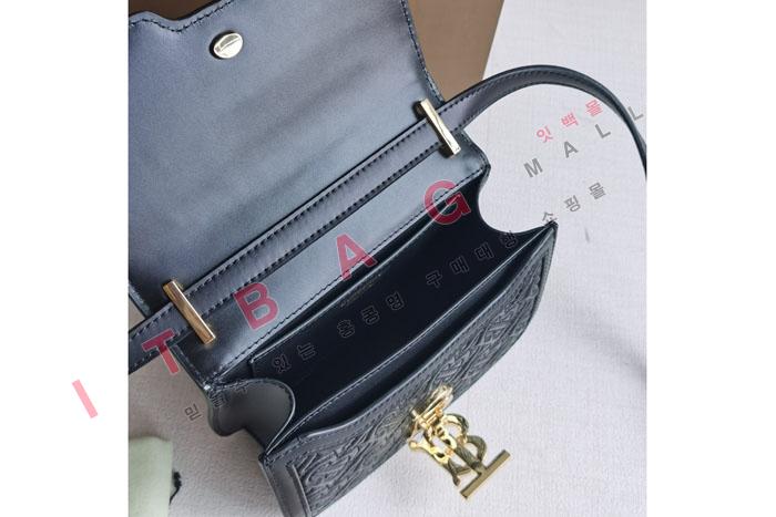 ������ TB ���� �̴� ��� �� BU70076 
