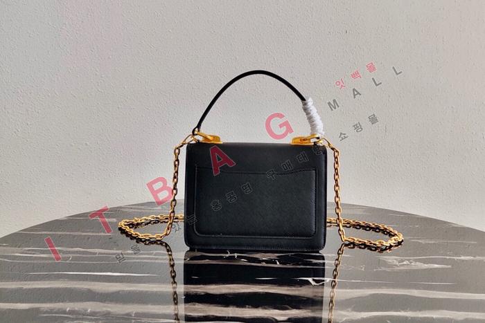 ����� Ʈ���̾ޱ� �ΰ� ž�ڵ� ����� 1BN021 