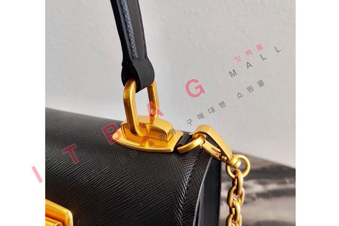 ����� Ʈ���̾ޱ� �ΰ� ž�ڵ� ����� 1BN021 