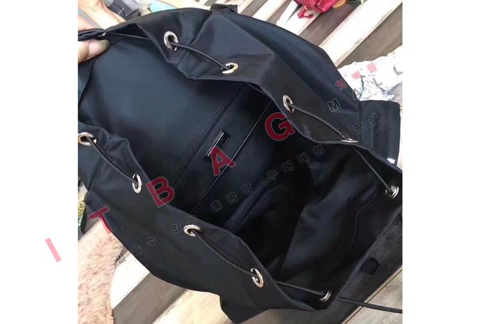 ����� ����  2VZ136