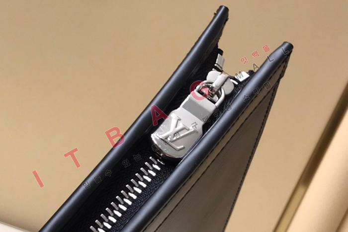 ���̺��� ����Ʈ ������ Ŭ��ġ�� M56827-1 