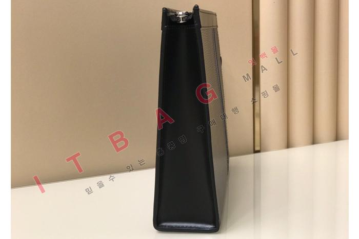 ���̺��� ����Ʈ ������ Ŭ��ġ�� M56827-1 