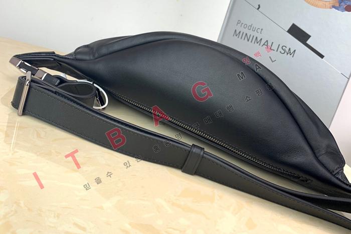 ���̺��� ��Ŀ���� ���� M44336 