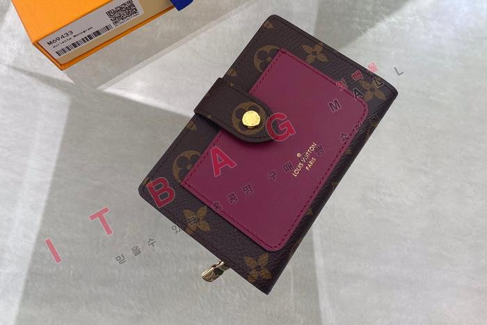���̺��� �ٸ��� ������ M69433-1
