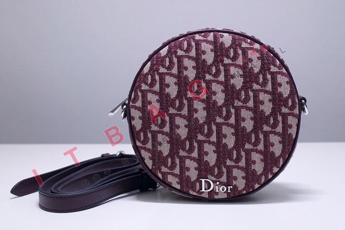 ��� �� ũ�ν��� DR90079-1 