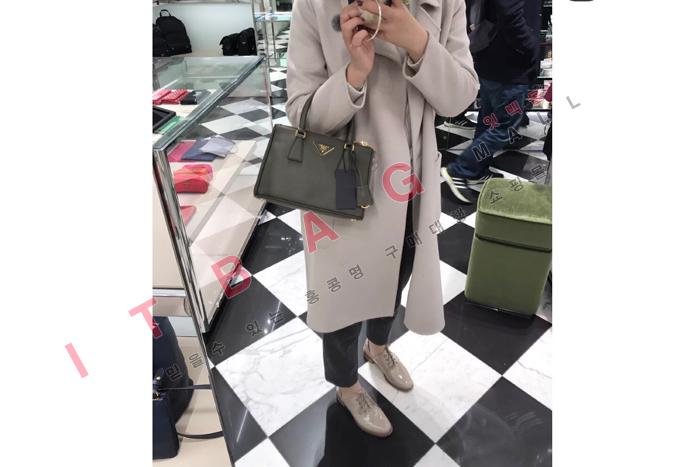 ����� ���ǾƳ� Ķ������ �̴� ��Ʈ��  1BA906  �����̾�