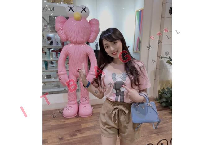 ����� ���ǾƳ� Ķ������ �̴� ��Ʈ��  1BA906  �����̾�