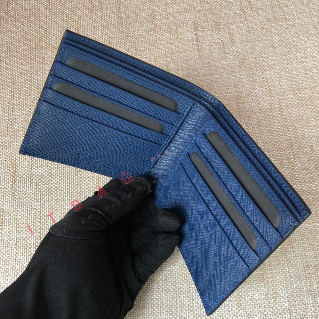 ����� ���� ������  2M0513-5
