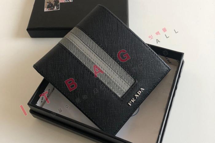 ����� ���� ������  2M0513-6