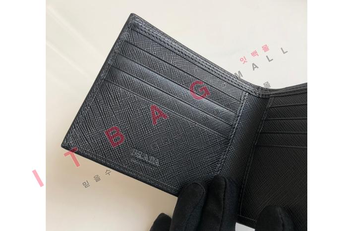 ����� ���� ������  2M0513-7