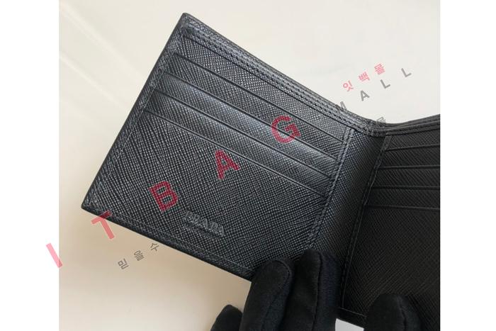 ����� ���� ������  2M0513-9