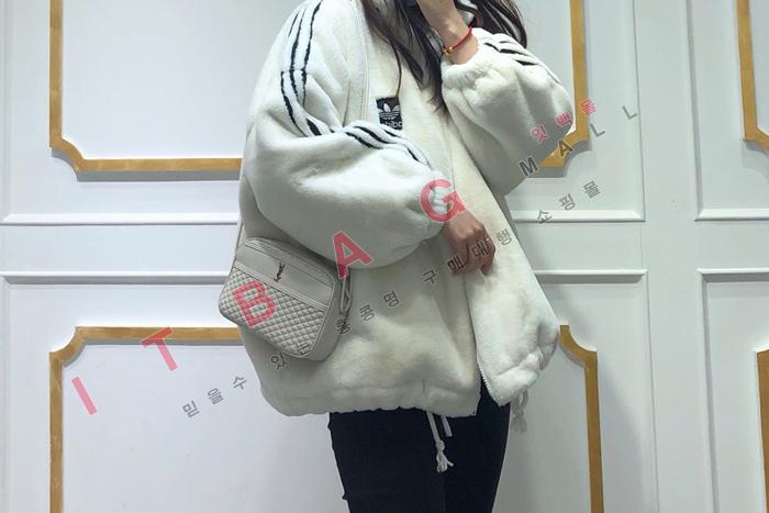 �Ի��ζ� ī�޶��  640990-1 