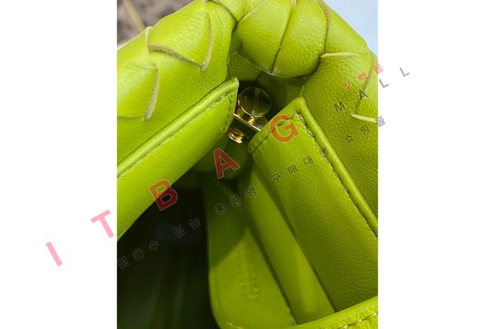 ���װ� ����Ÿ �Ż� ũ�ν���   SF100579-2  �����̾�