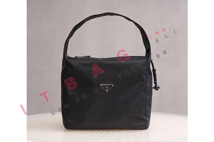 ����� ȣ����  1N1421