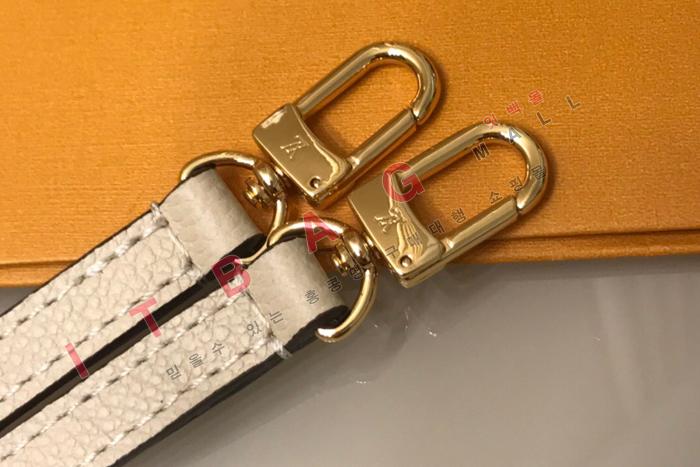 ���̺��� �ڶ� �� �ö� ��Ʈ ����� M80449