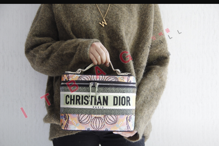 ��� �ڼ� ��Ƽ�� ��   DR90085