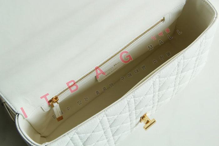 ��� ����/���� ī�� ũ�ν��� DR90099-4 